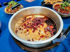 -马路边边 传媒大学店