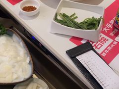 -左庭右院鲜牛肉火锅(金山万达店)