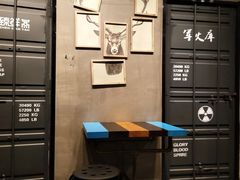 -臻鲜燕海鲜融合餐厅(金陵style店)