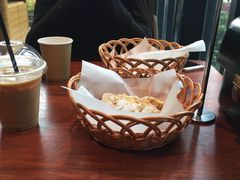 -麦田工坊(月湖店)