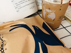 -瑞幸咖啡(中原万达店)