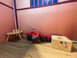 -斯坦熊亲子密室(富力广场店)