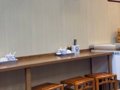-聚笼鲜美食(凤凰街店)