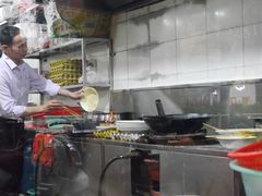 -建国蚵煎蚵面