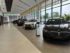 -上海宝宁宝马4S店