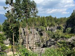 -梭布垭石林景区