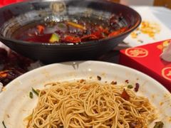 -肥肥虾庄·金牌油焖大虾(杨园滨江时代walk店)