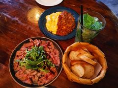 -羽深肉铺 Steak & Wine