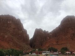 -天山神秘大峡谷