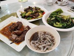 -胜记烧鹅美食
