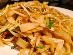 干炒牛河-老广酒楼(樱花店)