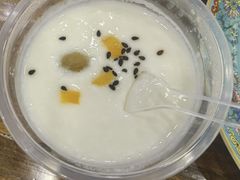 -清真·玛丽亚新疆菜主题餐厅(浙江中路店)