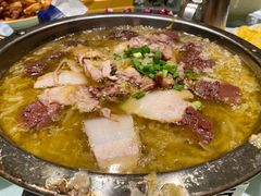 杀猪菜-嘎吧锅私家菜馆(新村十区店)