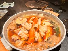 -蟹犇前•帝王蟹雪蟹(陆家嘴店)