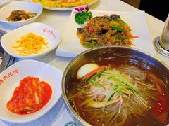 -韩香福烤肉庄园(荣成店)
