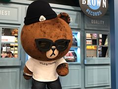 -LINE FRIENDS Garosu-gil Flagship Store