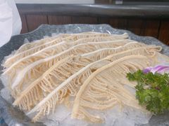 -山城鼎重庆老火锅(西安钟楼店)