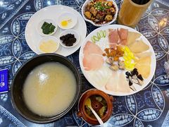 -桥香园过桥米线(国贸店)