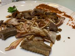 凌乱的一盘卤味-粤珍轩.创始店.始于2001(含光门店)