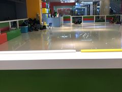 -阿布溜溜(同曦假日百货店)