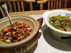 -绿草地·湘菜(酃湖师院店)