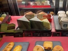 -星巴克(天津鲁能中心第三店)