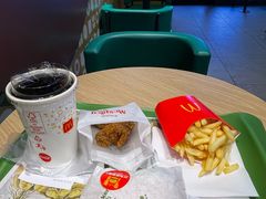 -麦当劳(十字街店)
