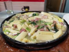 铁板蛋豆腐-华春餐馆(鱼山路店)