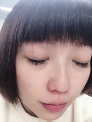 -Momo nail 日系美甲