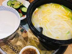 -妈妈故事米线(市府恒隆店)