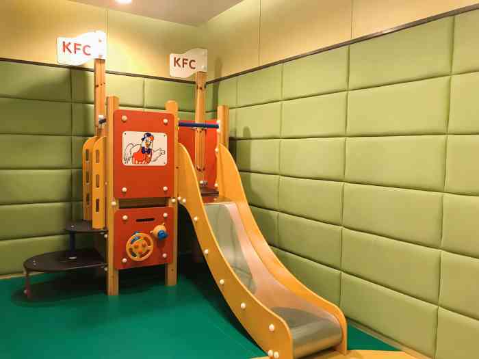 肯德基(曹杨店)-"肯德基真是百吃不厌呀~小朋友也很喜欢,周.