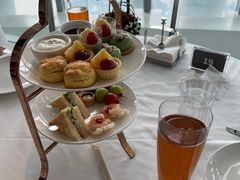 -广州塔卢特斯法国旋转餐厅