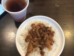 鲁肉饭-阿英卤肉饭