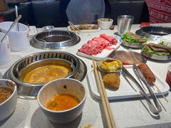 -龍歌自助小火锅(市南金茂湾店)