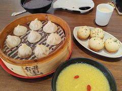 -玖鲜小笼(中山广场店)