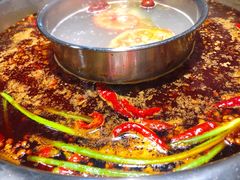 -六公里老火锅(总店)