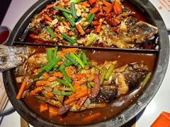-鸣记脆皮烤鱼·海鲜烤鱼(三八广场店)