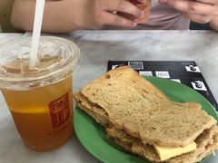 -亚坤(远东广场店)