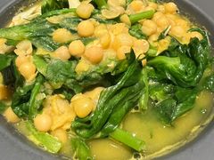 豌豆黄浸豌豆尖-半山腰·云南菜(侨福芳草地店)
