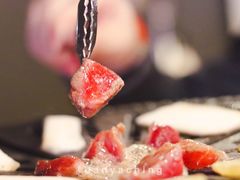 -炙忧烤肉屋(中国铁建广场店)