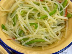 -山城欢现炒食堂(上海城店)