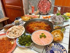 -旧街市鲜货老火锅(大光路店)
