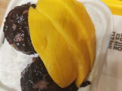 芒果白雪黑糯米甜甜-满记甜品(苏州中心店)