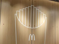 -麦当劳(徐汇漕溪北路百脑汇店)