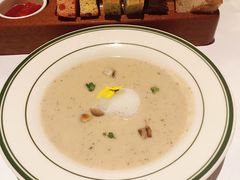 蔬菜蘑菇奶油汤-佐度王子扒房(天鹅湖店)