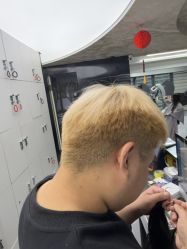 点击看大图 -宫铭烫发染发接发店