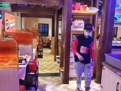 -热火朝天鲜切牛肉火锅(南强街巷店)