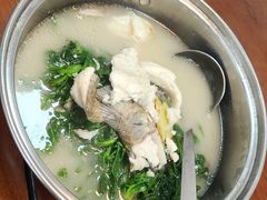 -山坑河鲜(昆仲楼店)