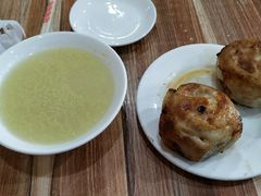 小米粥-宝瑞门钉肉饼店