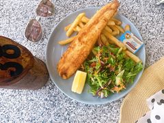 -12 Rocks Beach Bar Cafe